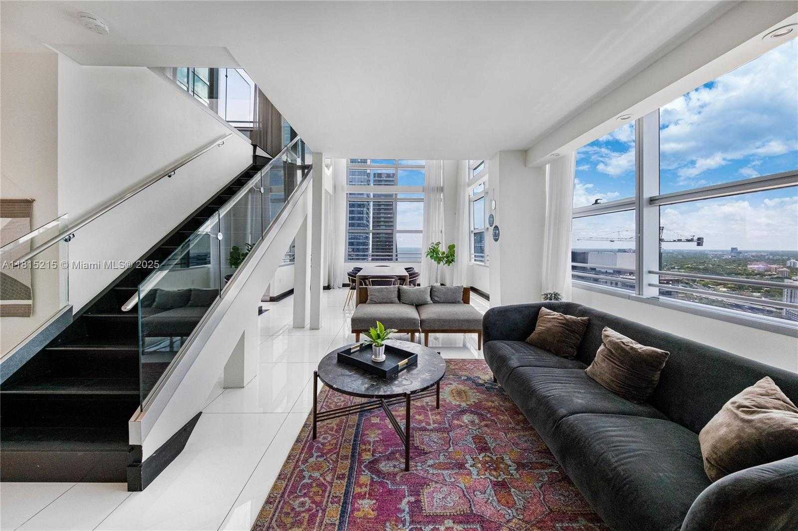 Small Image of 1395 BRICKELL AVE #3404, Miami Number 54