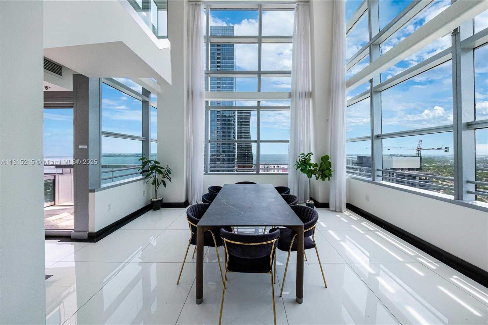 Small Image of 1395 BRICKELL AVE #3404, Miami Number 56