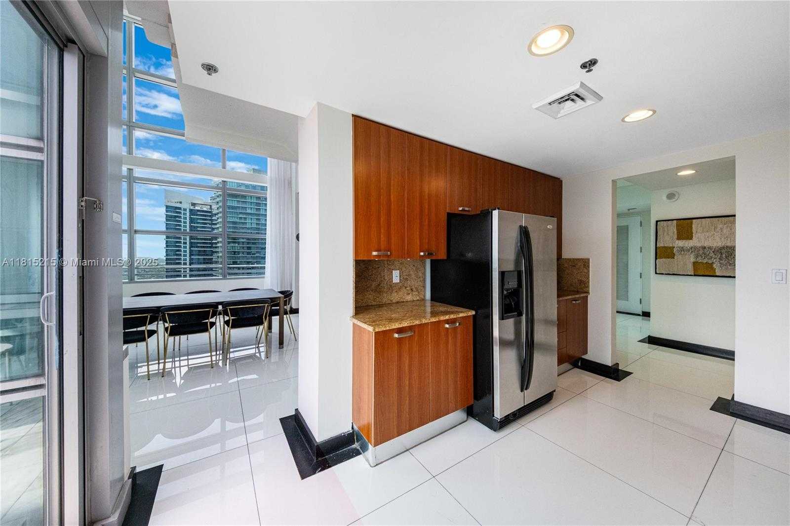 Small Image of 1395 BRICKELL AVE #3404, Miami Number 66