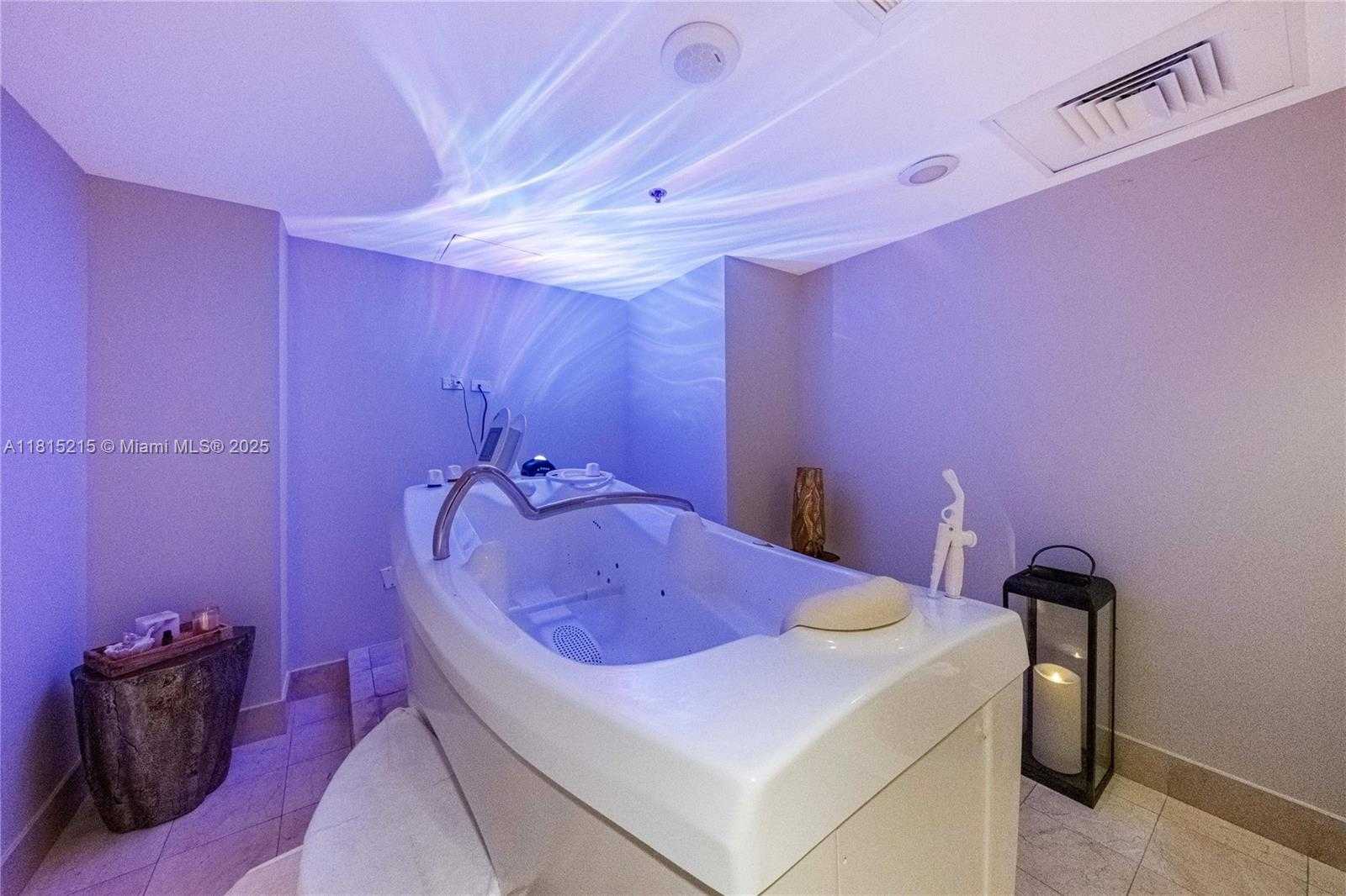 Small Image of 1395 BRICKELL AVE #3404, Miami Number 73