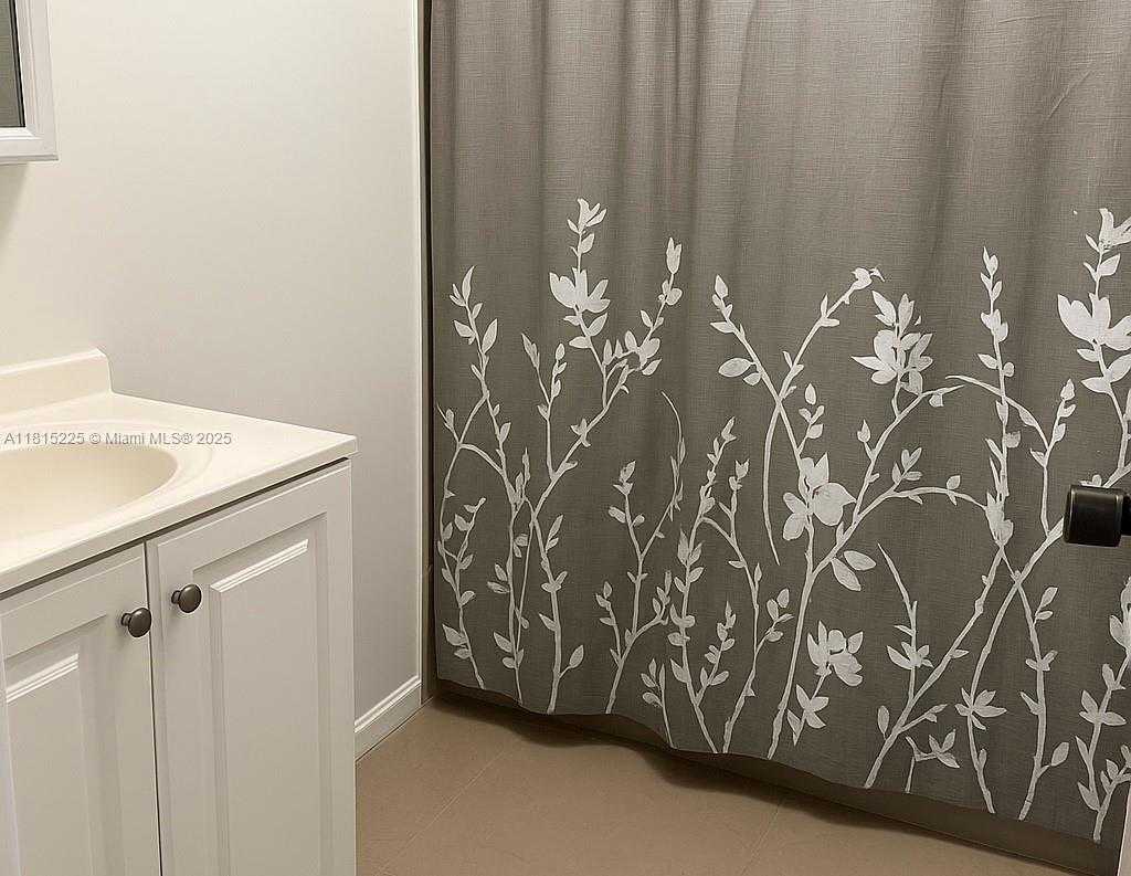 Small Image of 1235 MARIPOSA AVE #7, Coral Gables Number 16