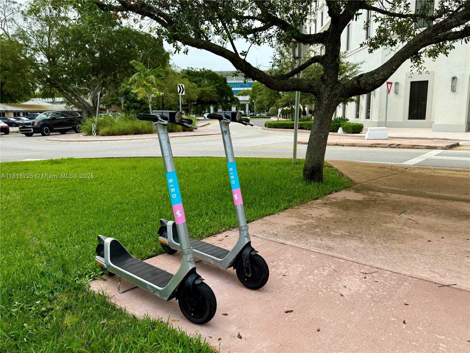 Small Image of 1235 MARIPOSA AVE #7, Coral Gables Number 23