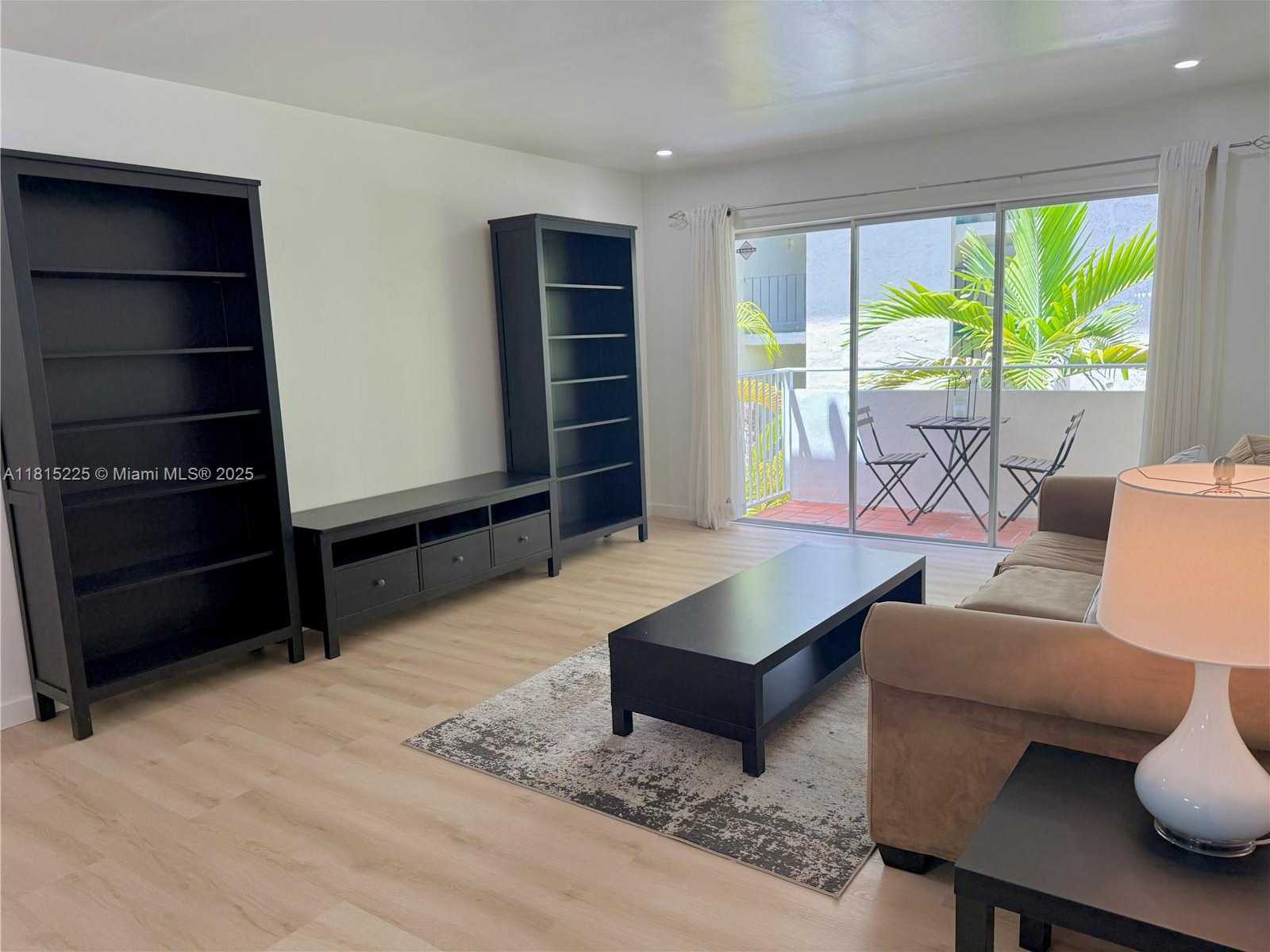 Small Image of 1235 MARIPOSA AVE #7, Coral Gables Number 7