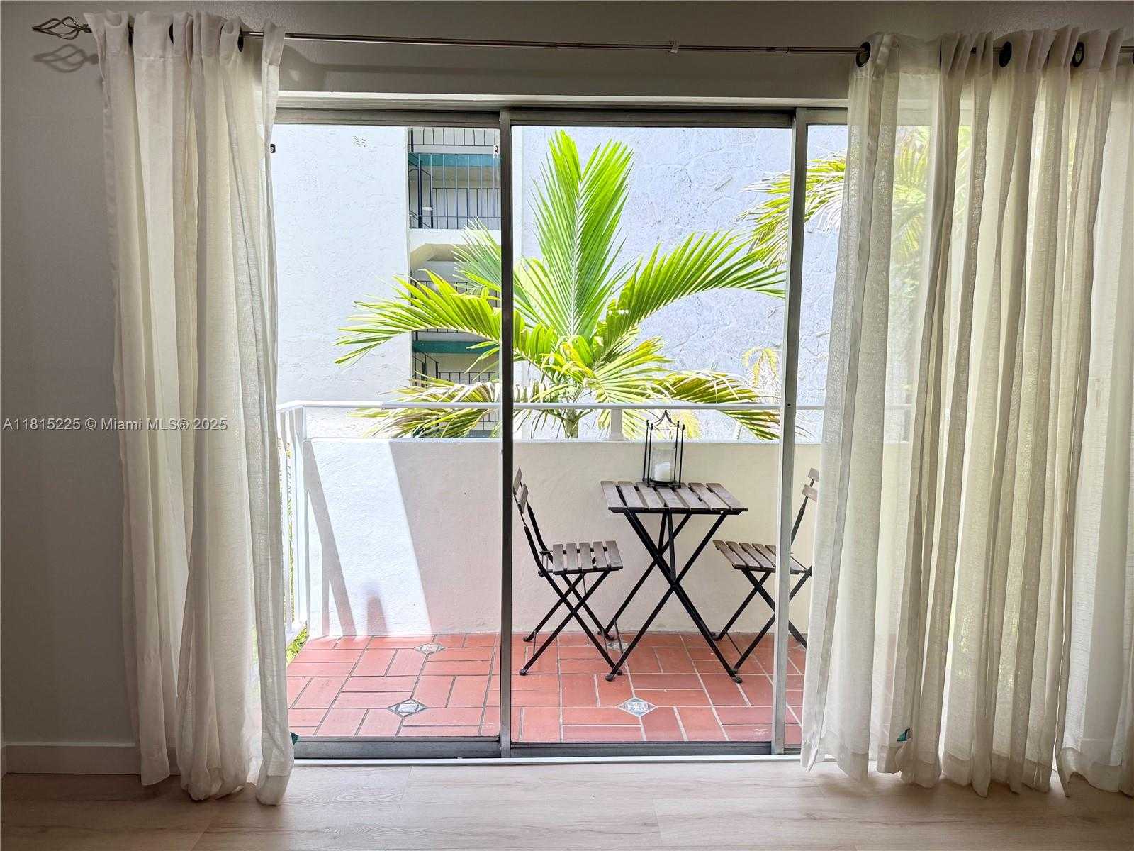 Small Image of 1235 MARIPOSA AVE #7, Coral Gables Number 8
