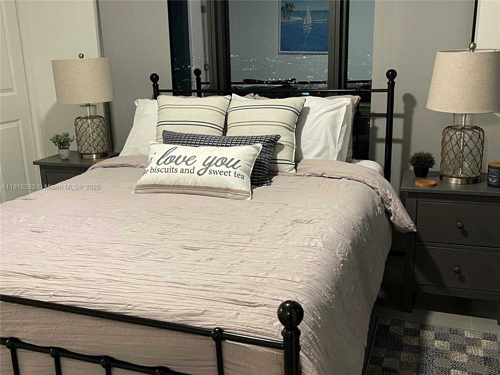 Small Image of 1600 NORTH EAST 1ST AVE #3316, Miami Number 7
