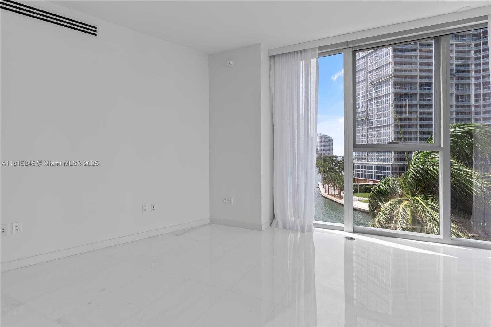 Small Image of 300 BISCAYNE BLVD WAY #1004, Miami Number 13