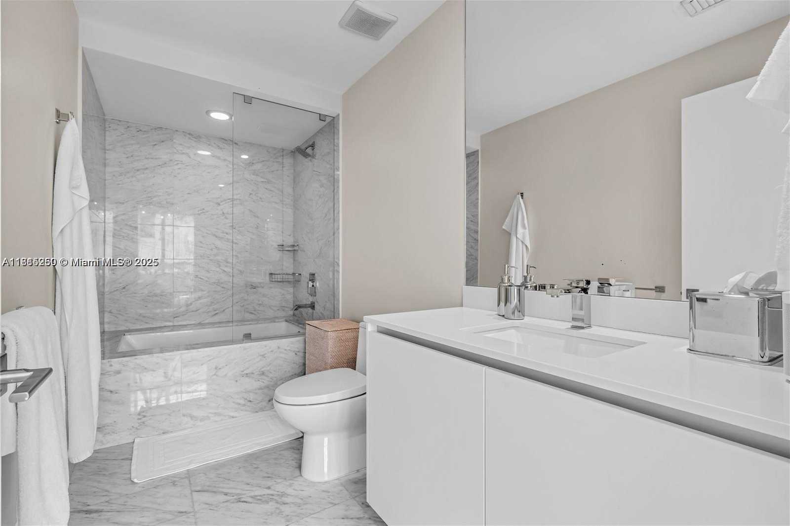 Small Image of 650 NORTH EAST 32ND ST #BH6, Miami Number 8