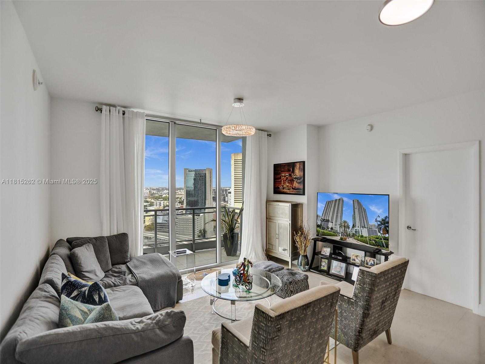 Small Image of 90 SOUTH WEST 3RD ST #2809, Miami Number 13