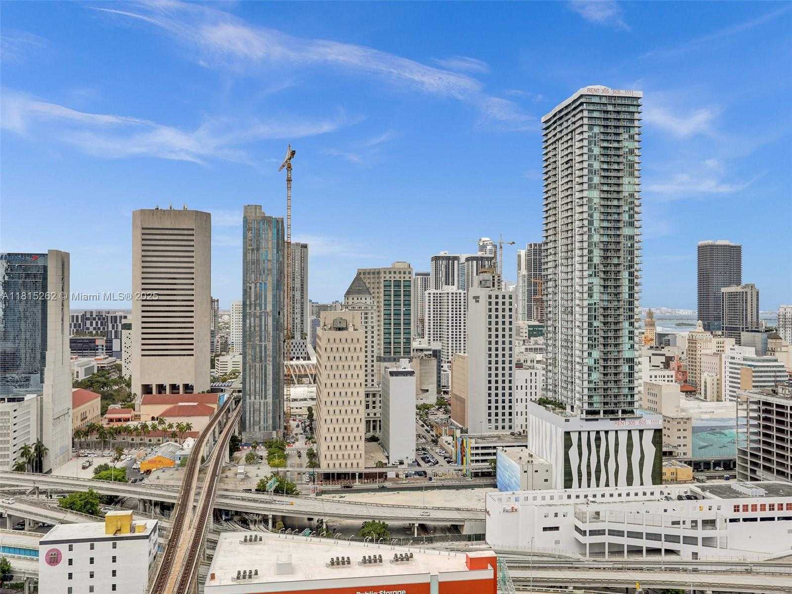Small Image of 90 SOUTH WEST 3RD ST #2809, Miami Number 35