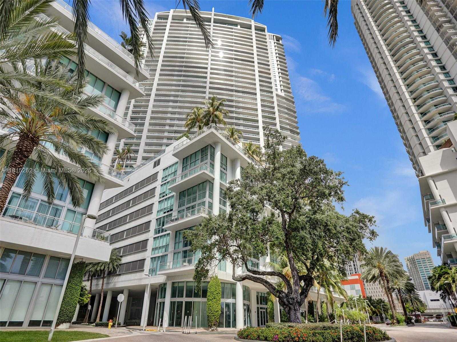 Small Image of 90 SOUTH WEST 3RD ST #2809, Miami Number 64