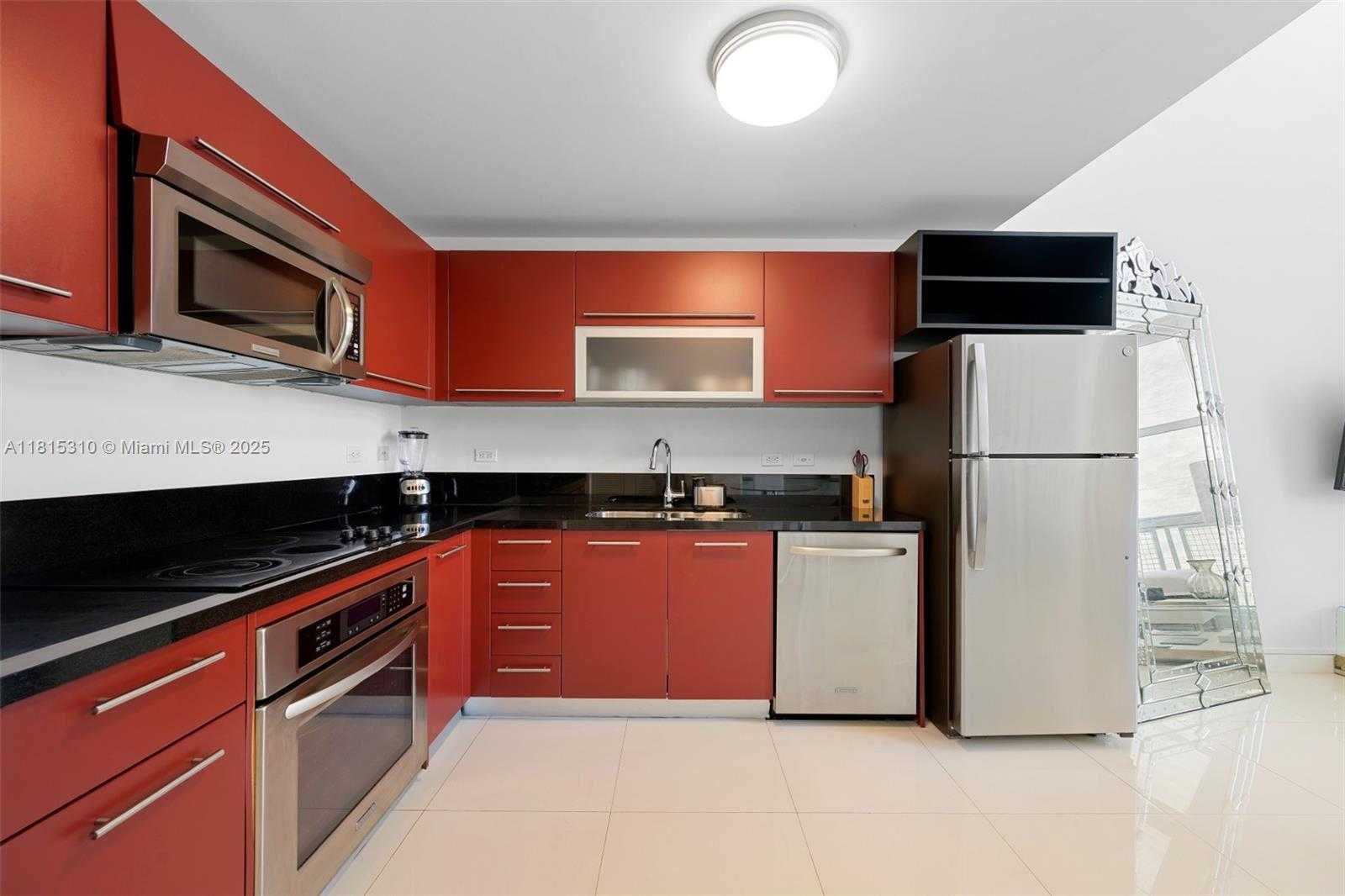 Small Image of 244 BISCAYNE BLVD #451, Miami Number 3
