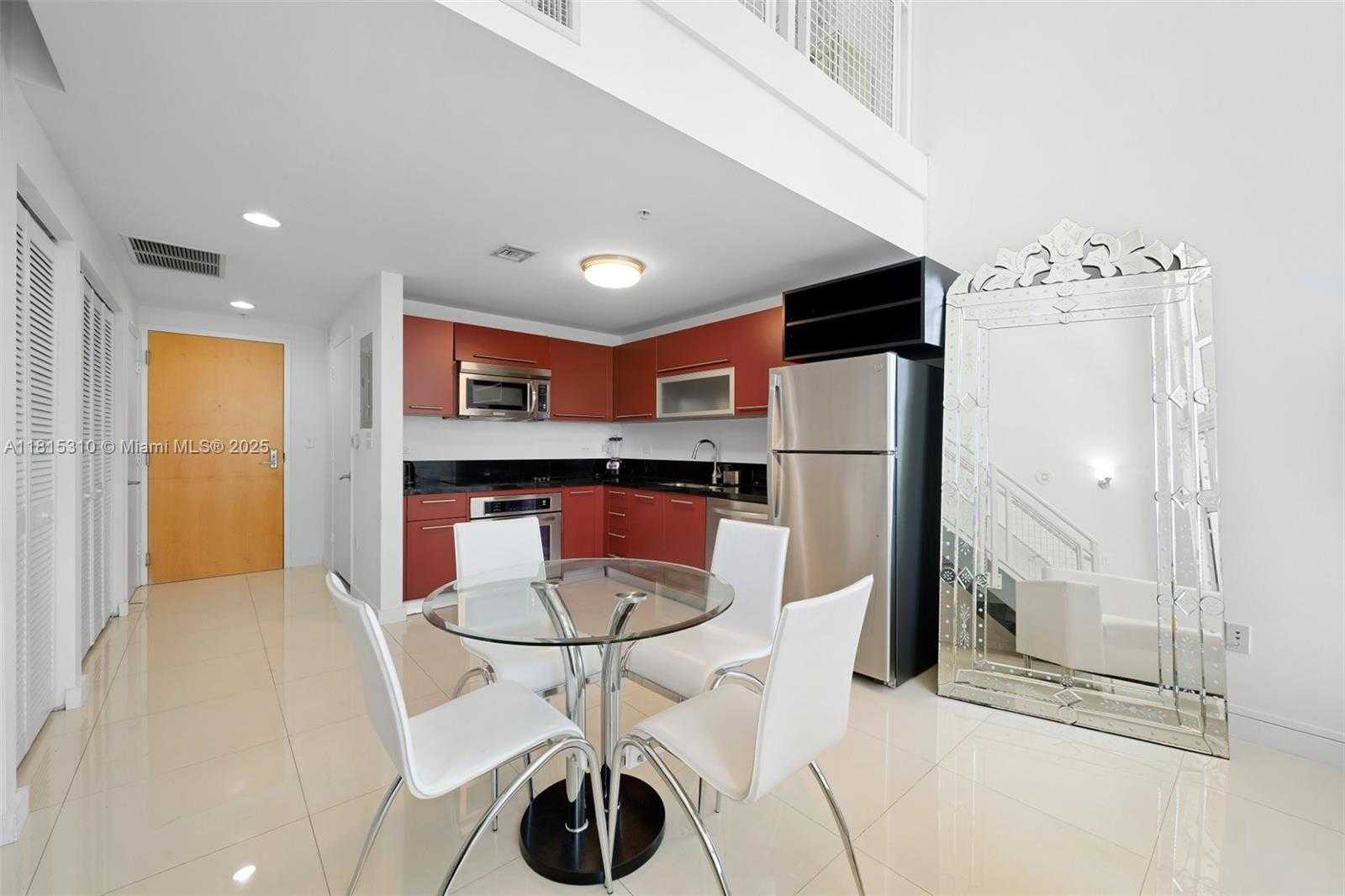 Small Image of 244 BISCAYNE BLVD #451, Miami Number 6