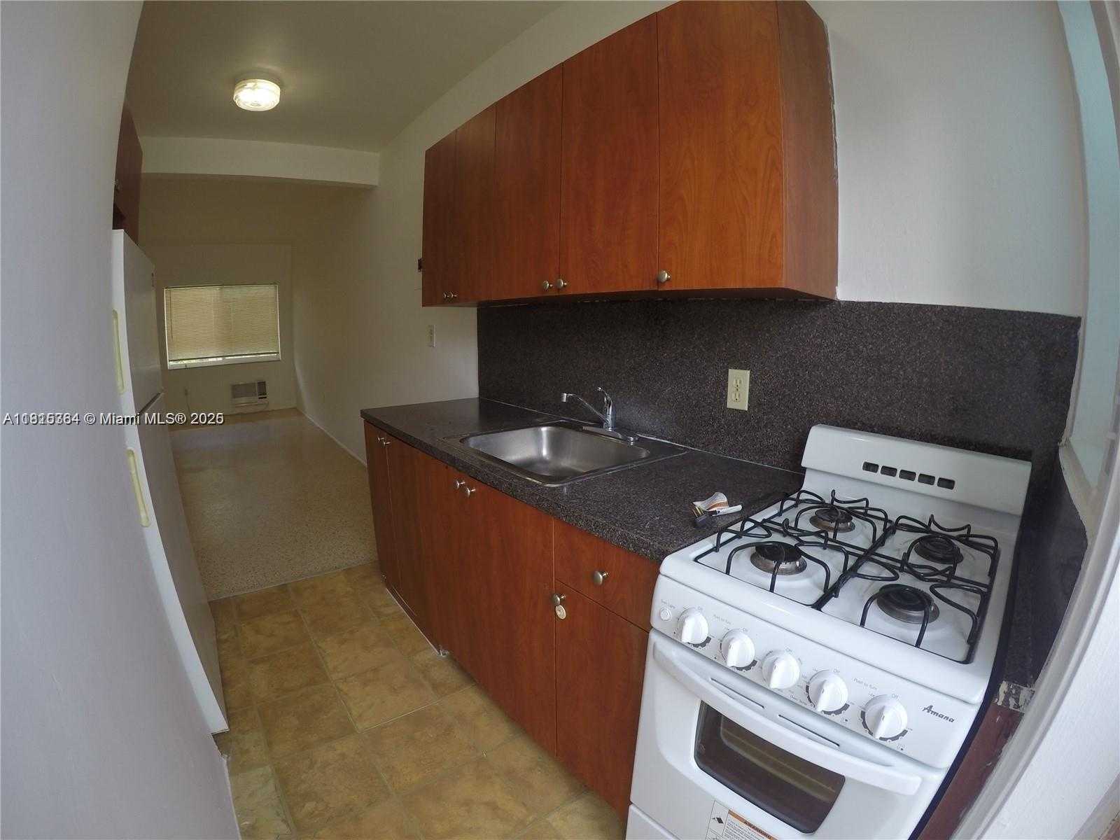 Small Image of 835 83RD ST #3, Miami Beach Number 6