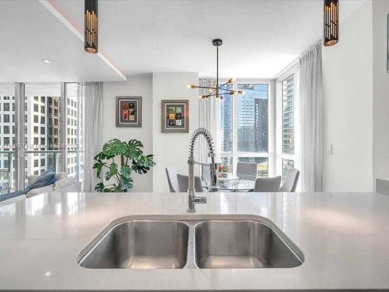 Small Image of 55 SOUTH EAST 6TH ST #2902, Miami Number 17