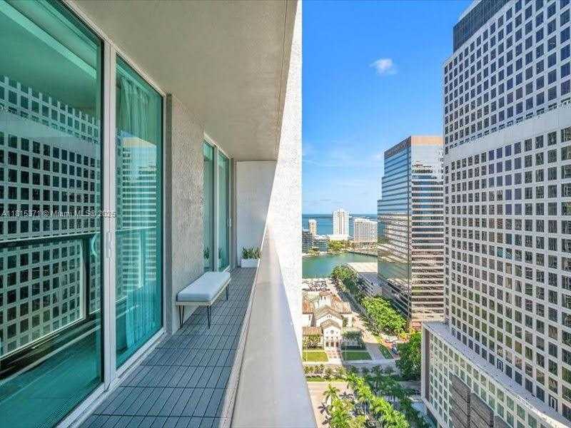 Small Image of 55 SOUTH EAST 6TH ST #2902, Miami Number 25