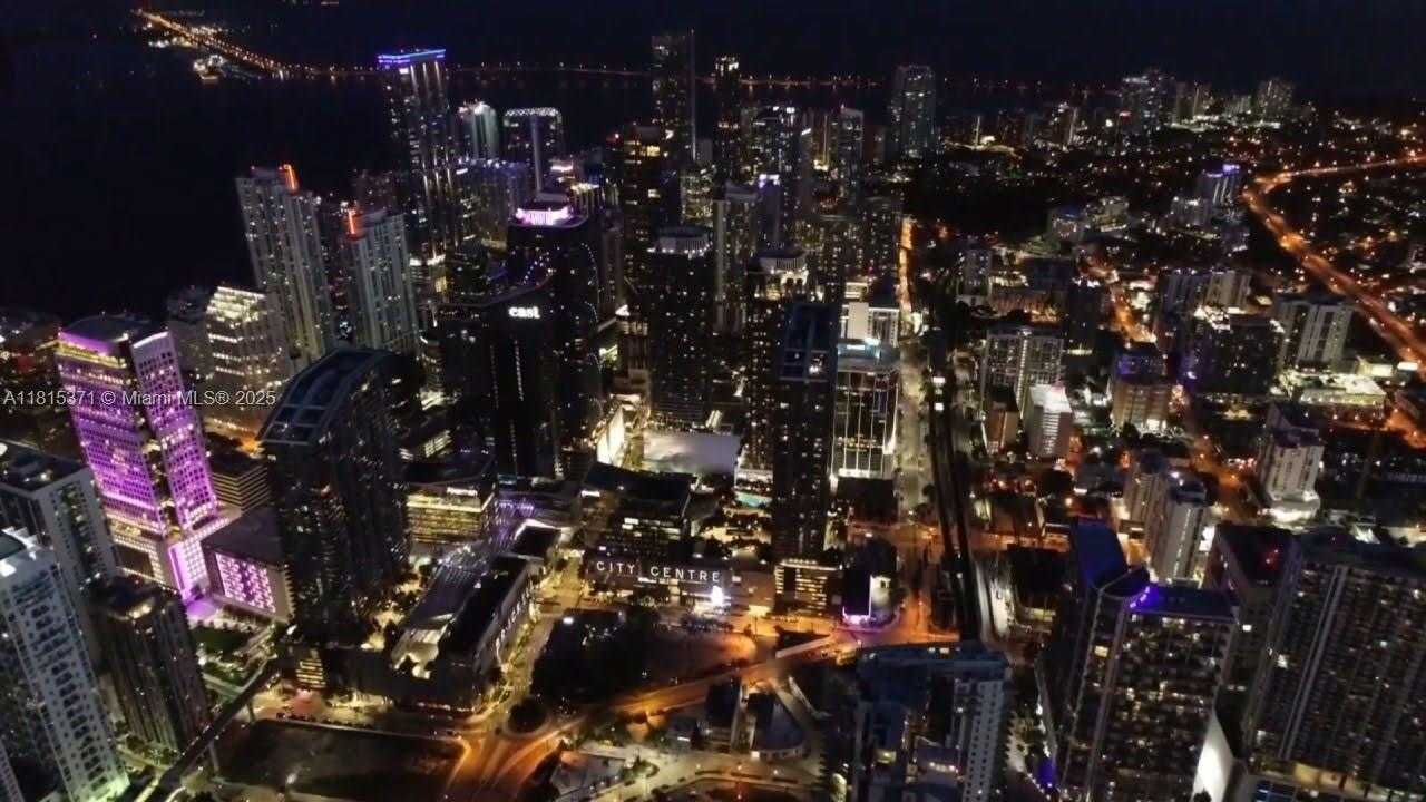 Small Image of 55 SOUTH EAST 6TH ST #2902, Miami Number 30