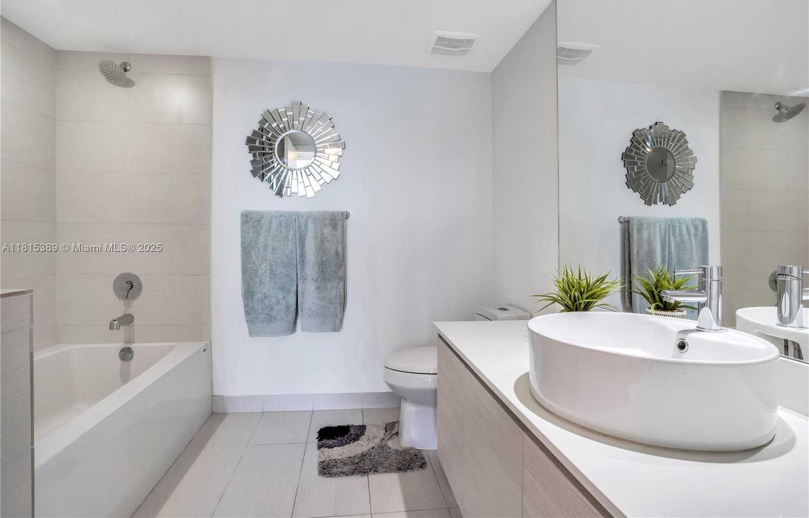 Small Image of 4250 BISCAYNE BLVD #1116, Miami Number 6