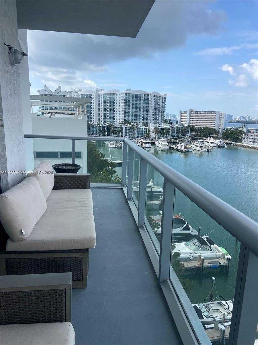 Small Image of 7928 EAST DR #702, North Bay Village Number 3