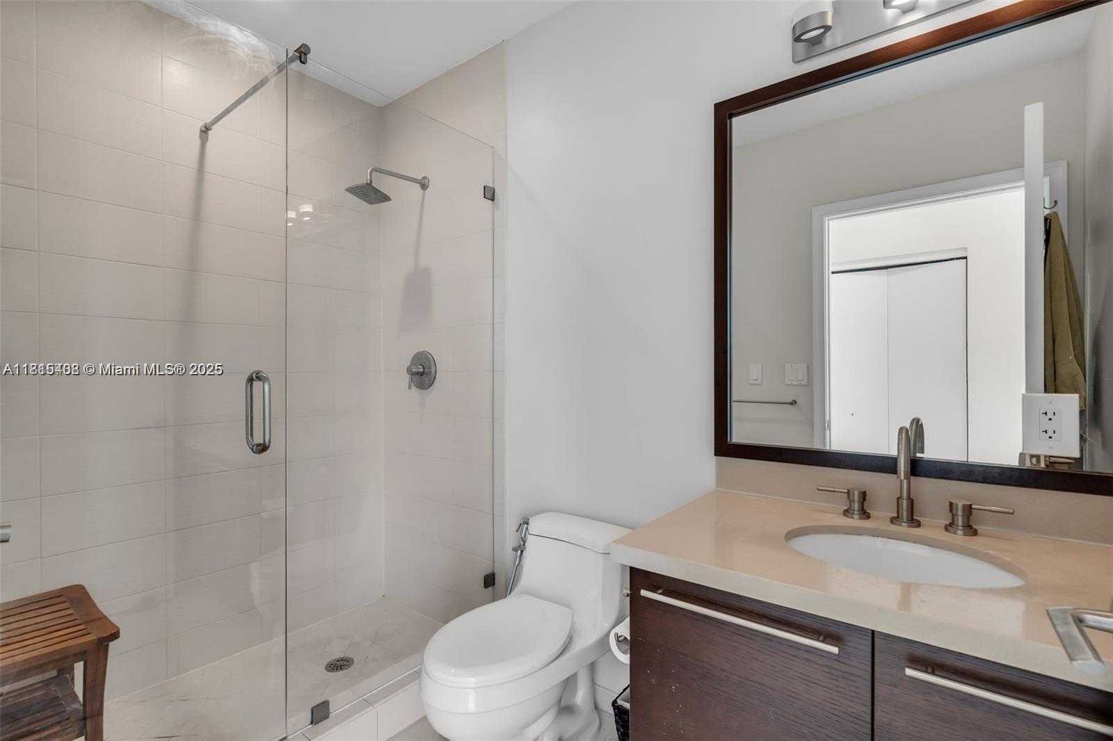 Small Image of 7928 EAST DR #708, North Bay Village Number 13