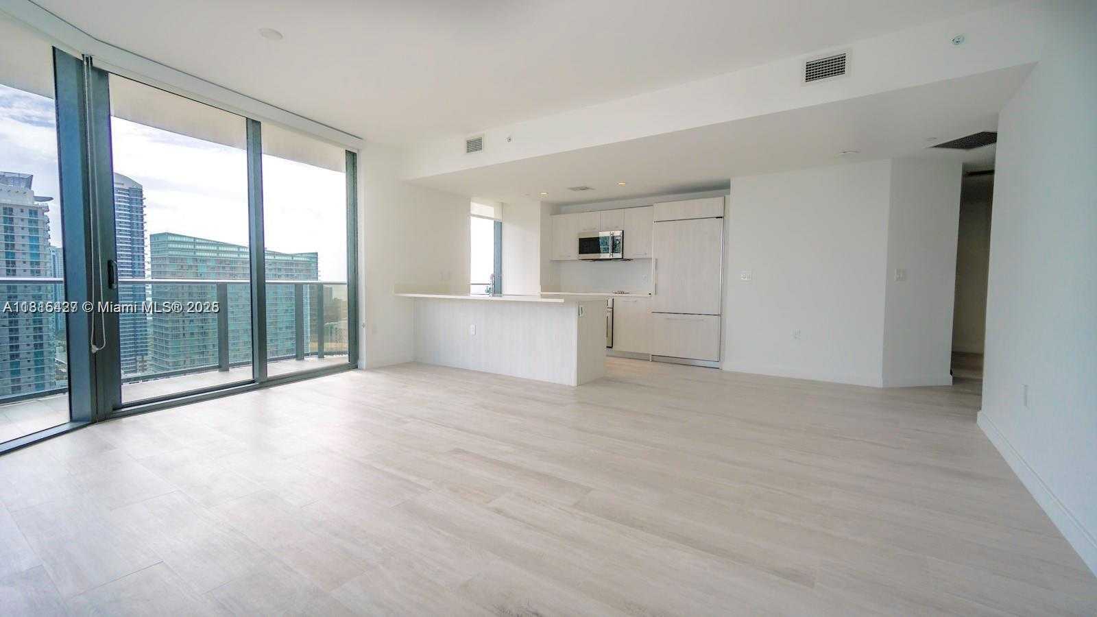 Small Image of 45 SOUTH WEST 9TH ST #3303, Miami Number 3