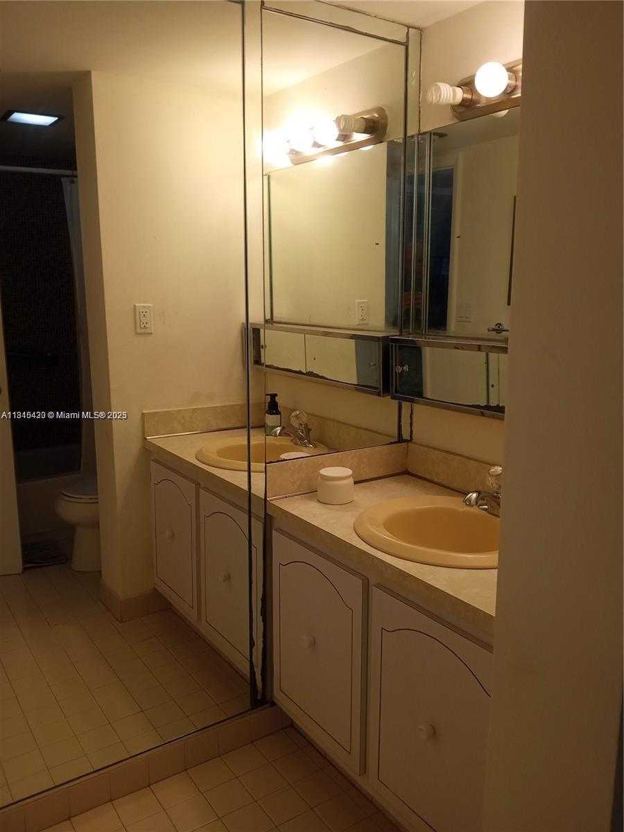 Small Image of 3750 NORTH EAST 170 #205, North Miami Beach Number 20