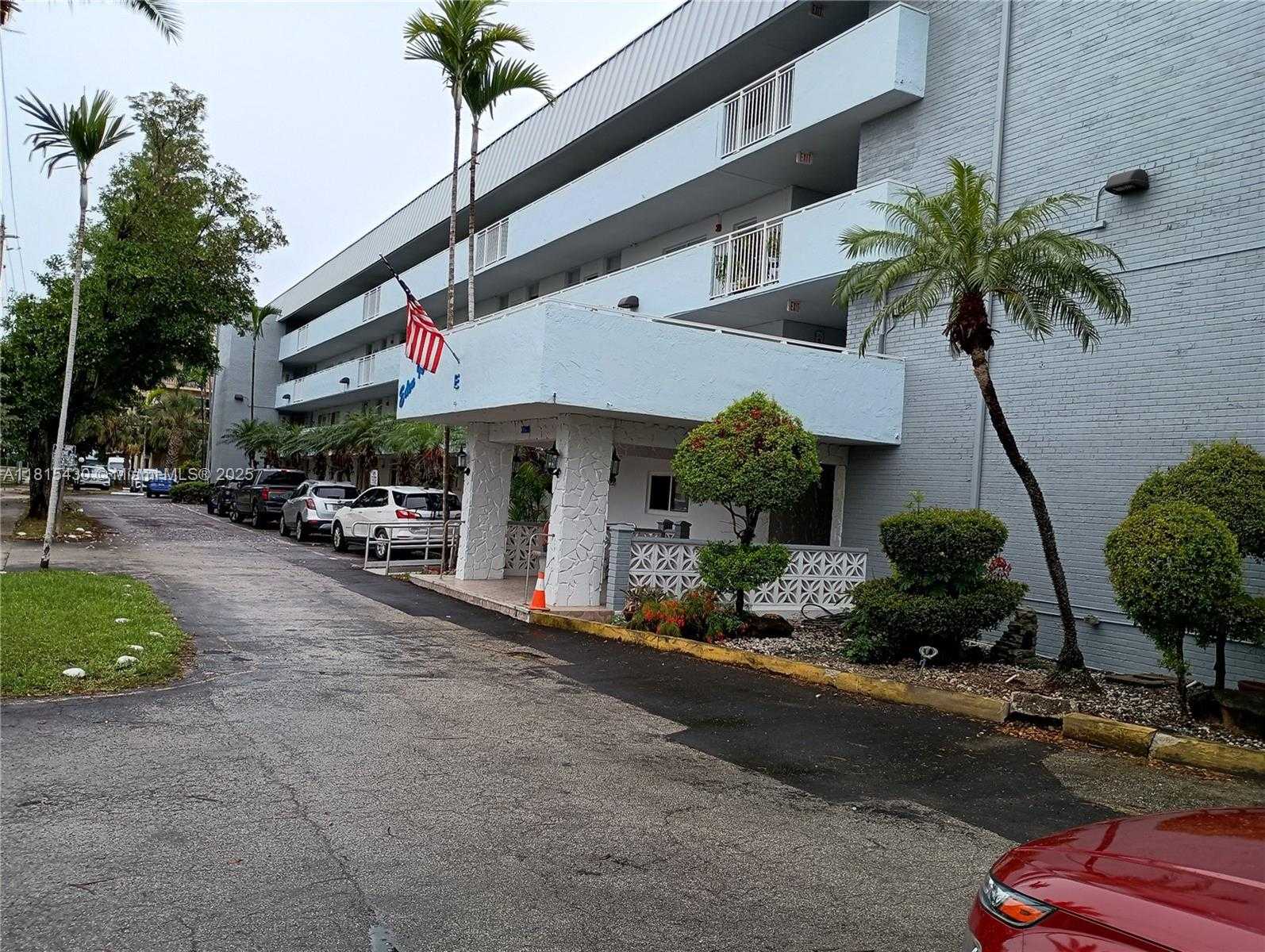 Small Image of 3750 NORTH EAST 170 #205, North Miami Beach Number 5