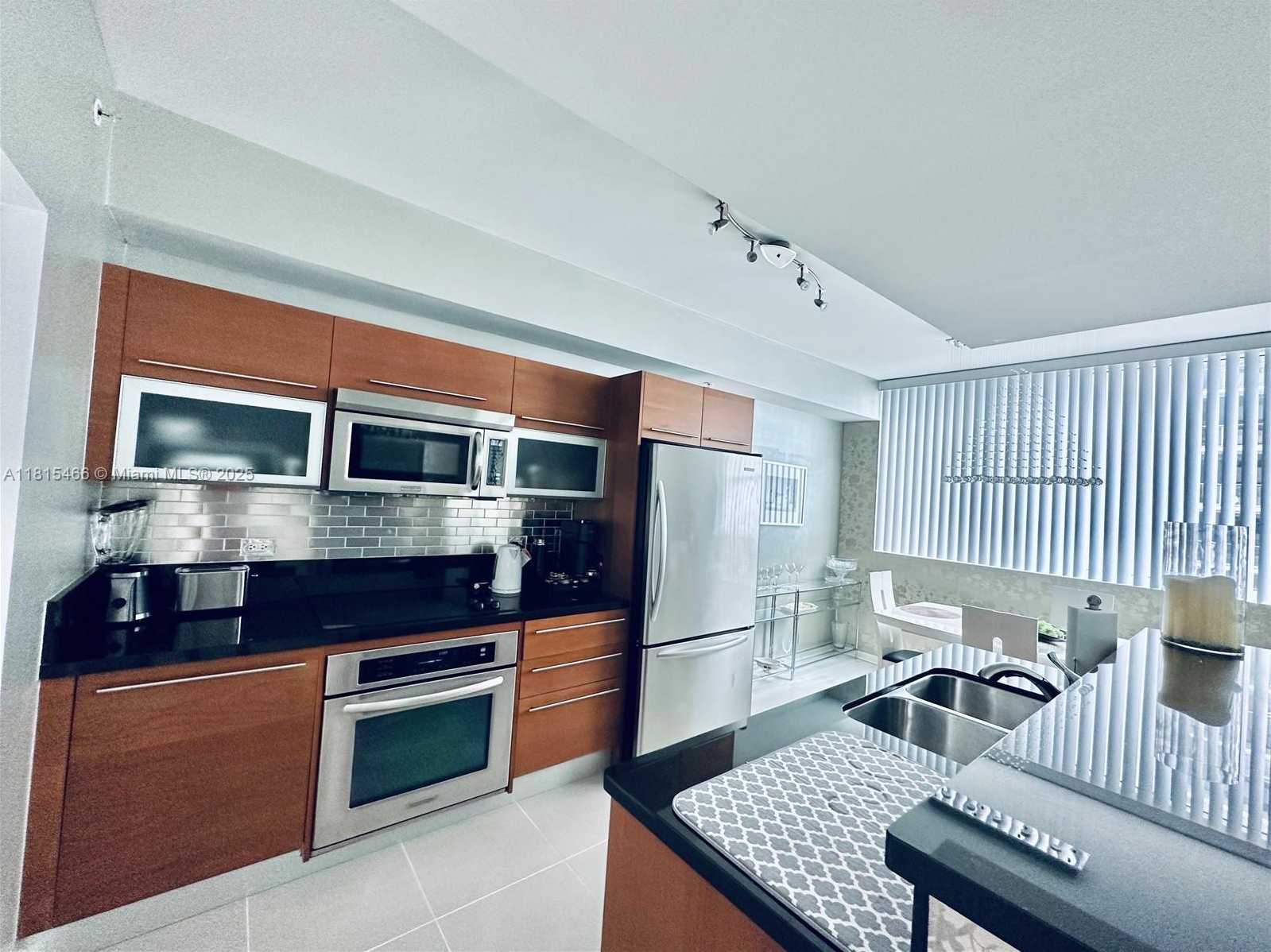 Small Image of 253 NORTH EAST 2ND ST #1602, Miami Number 16