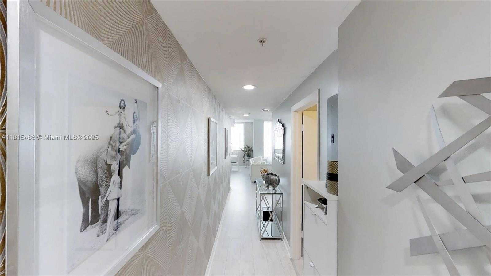 Small Image of 253 NORTH EAST 2ND ST #1602, Miami Number 5