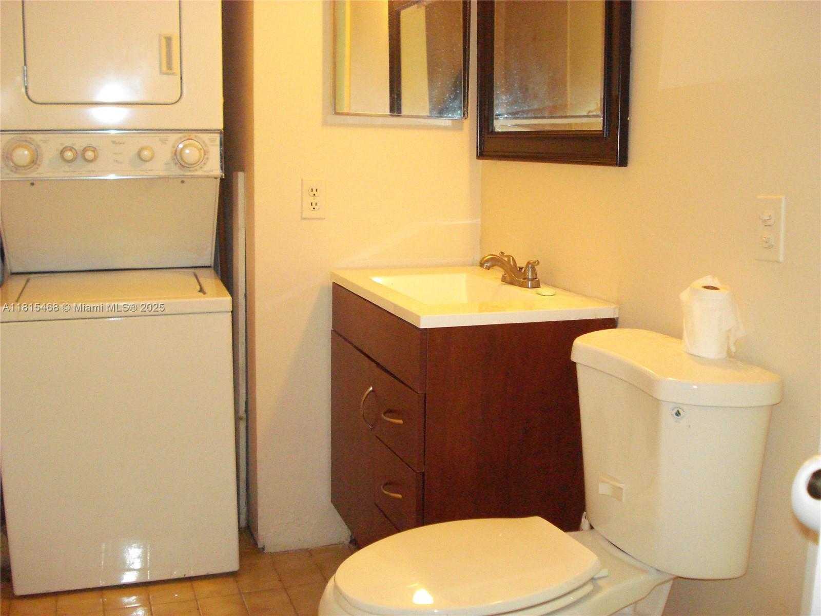 Small Image of 11790 SOUTH WEST 18 ST #124, Miami Number 15