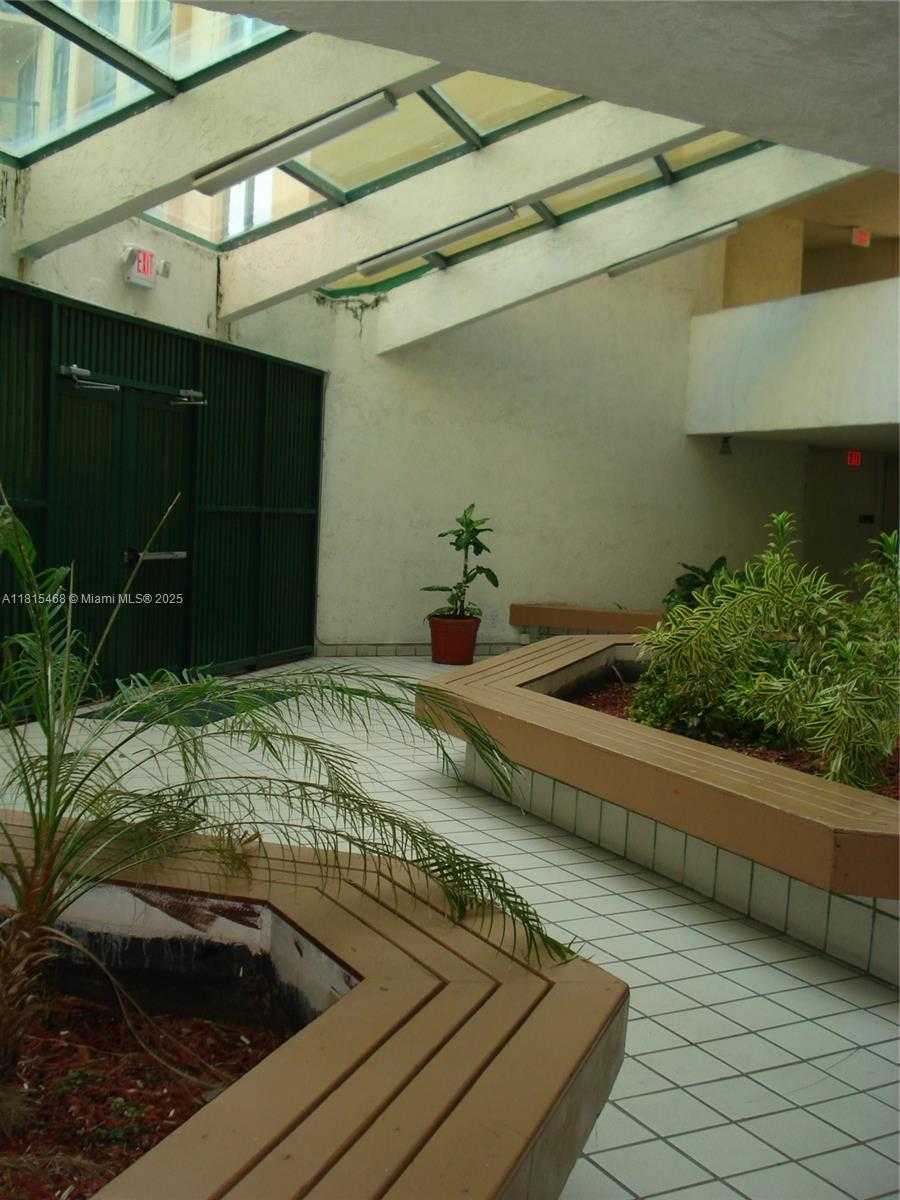 Small Image of 11790 SOUTH WEST 18 ST #124, Miami Number 20