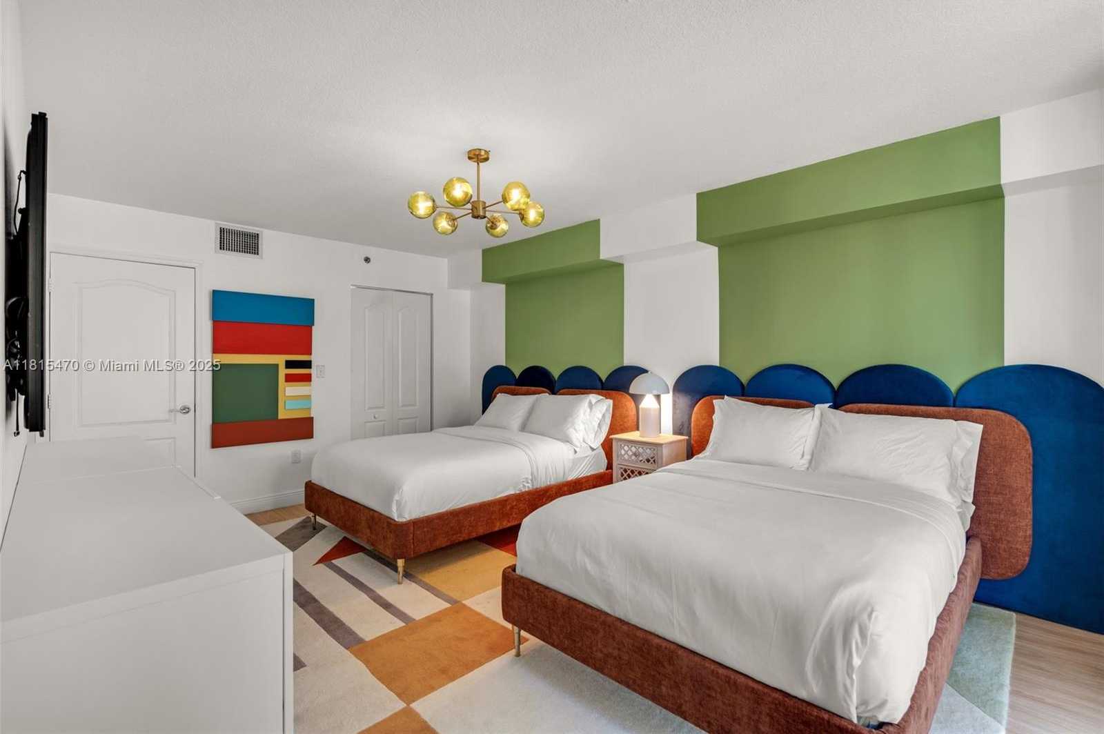 Small Image of 1200 BRICKELL BAY DR #2409, Miami Number 13