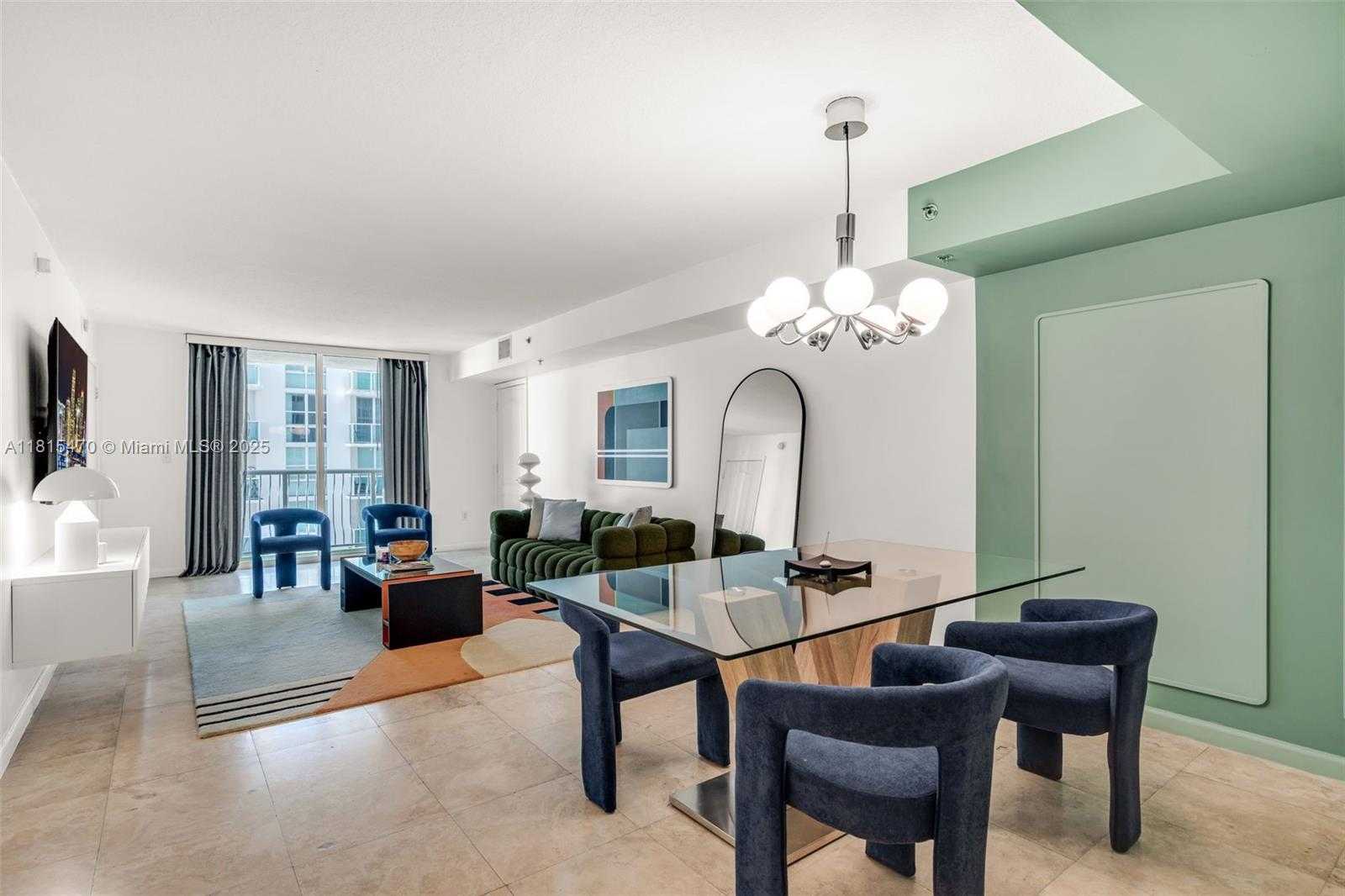 Small Image of 1200 BRICKELL BAY DR #2409, Miami Number 26