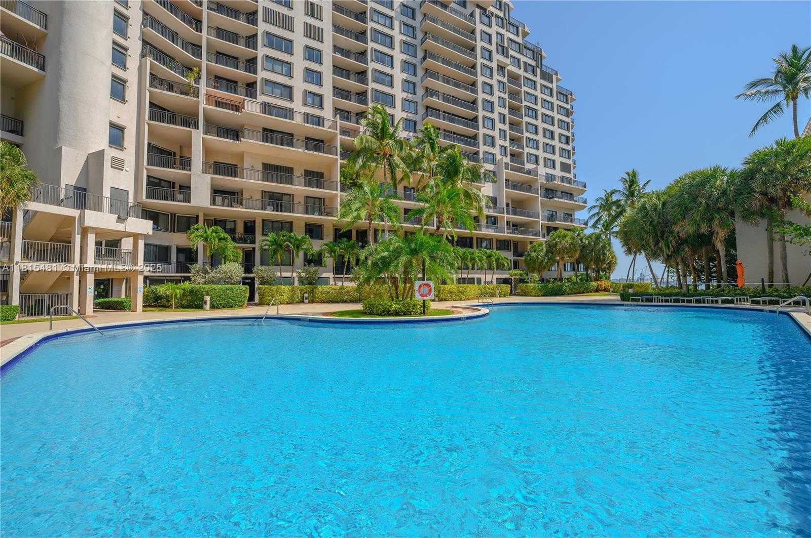 Small Image of 540 BRICKELL KEY DR #600, Miami Number 21