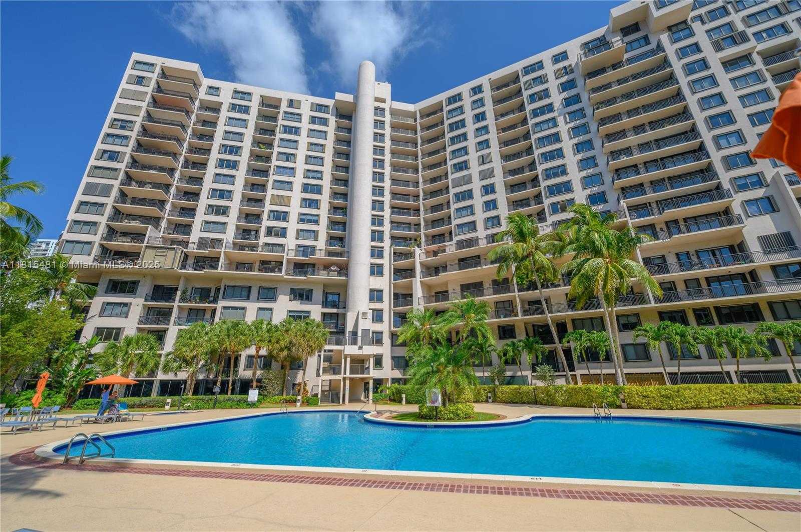 Small Image of 540 BRICKELL KEY DR #600, Miami Number 22