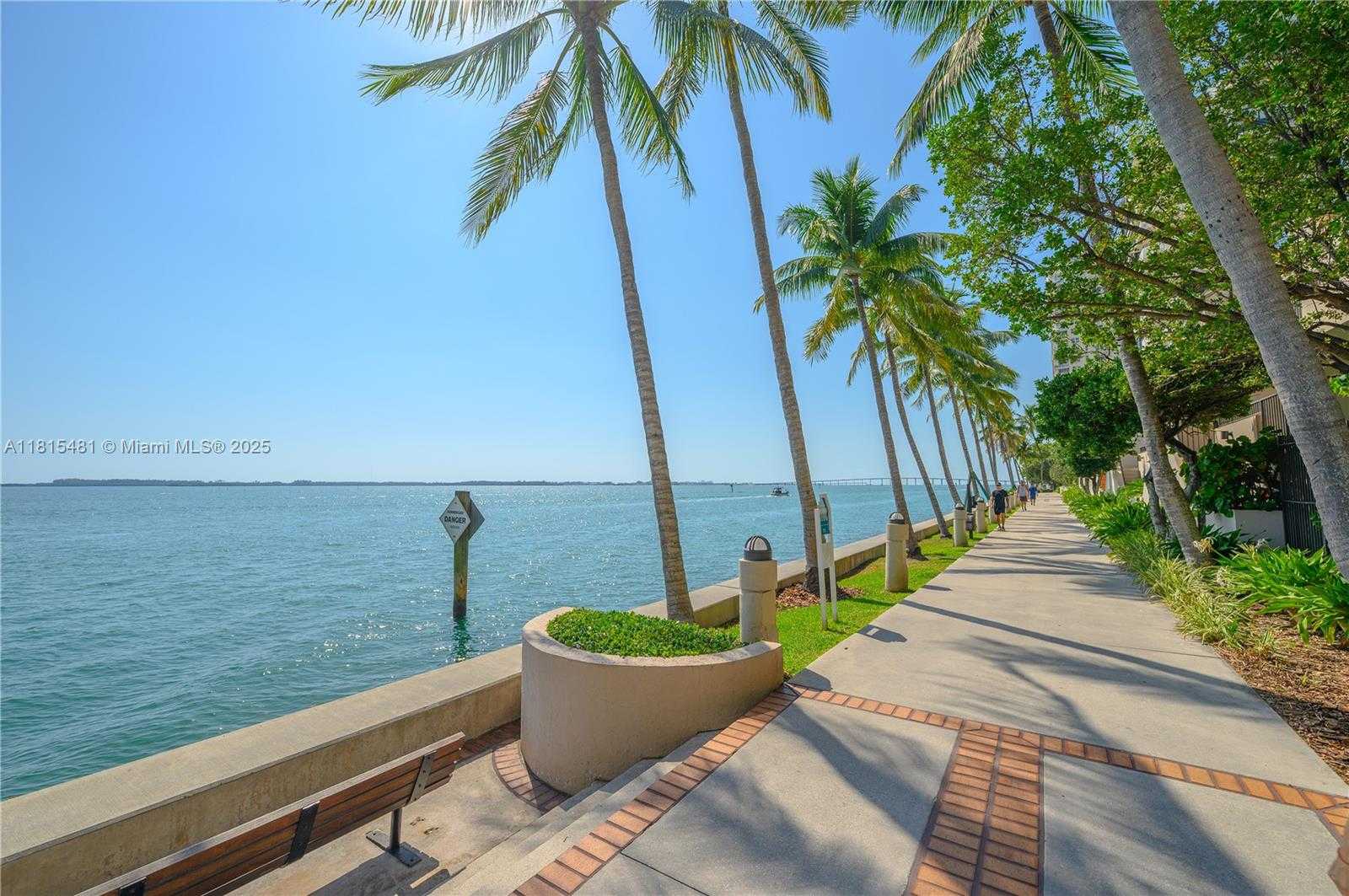 Small Image of 540 BRICKELL KEY DR #600, Miami Number 23