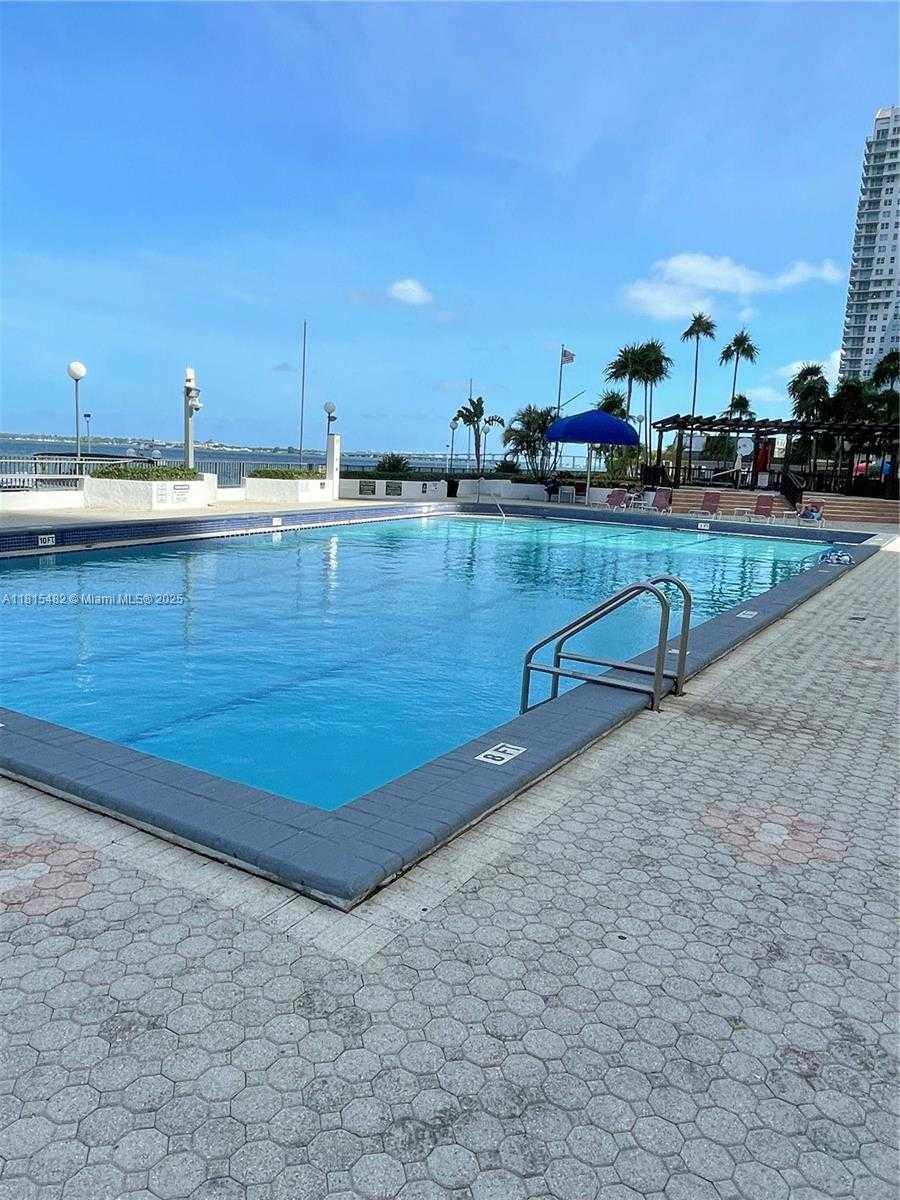 Small Image of 801 BRICKELL BAY DR #767, Miami Number 15