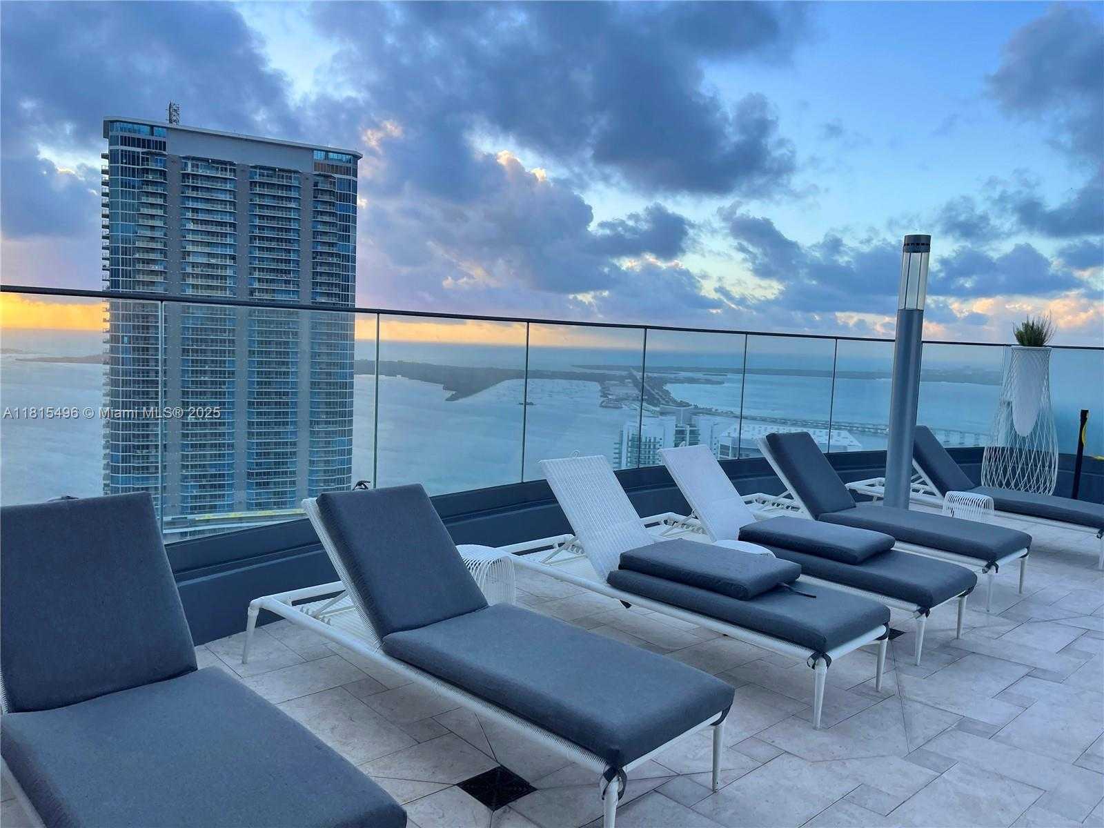 Small Image of 1000 BRICKELL PLZ #3507, Miami Number 31
