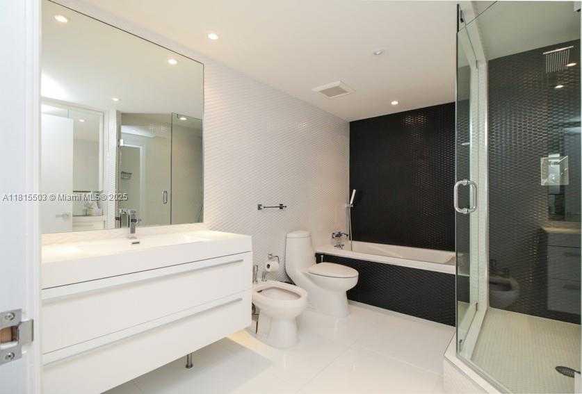 Small Image of 9801 COLLINS AVE #9W, Bal Harbour Number 12