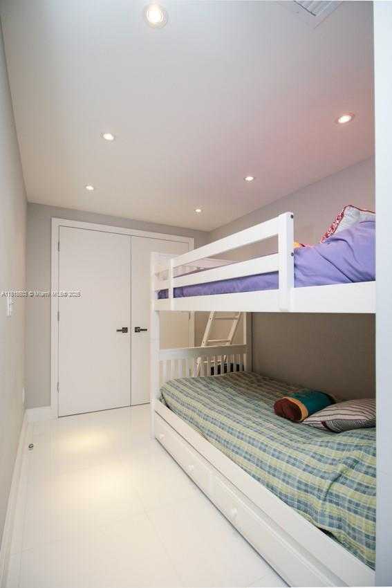 Small Image of 9801 COLLINS AVE #9W, Bal Harbour Number 14