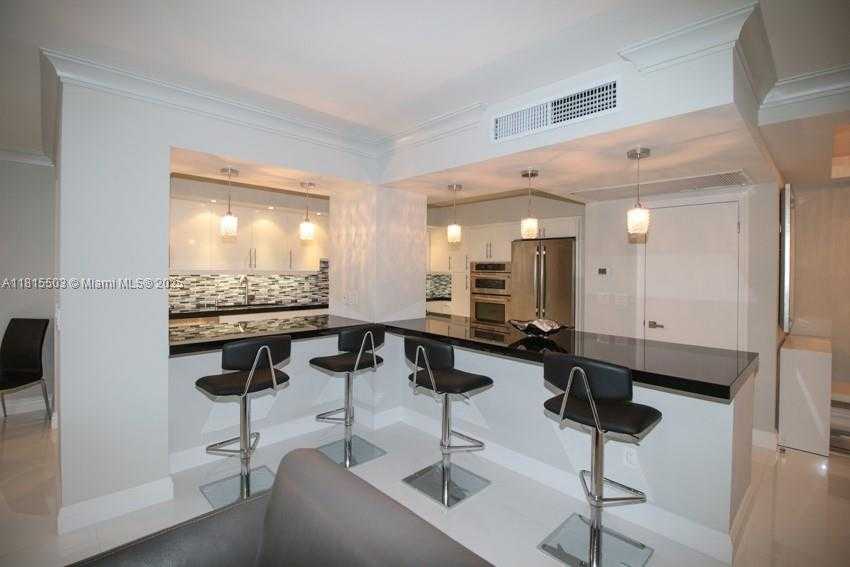Small Image of 9801 COLLINS AVE #9W, Bal Harbour Number 4