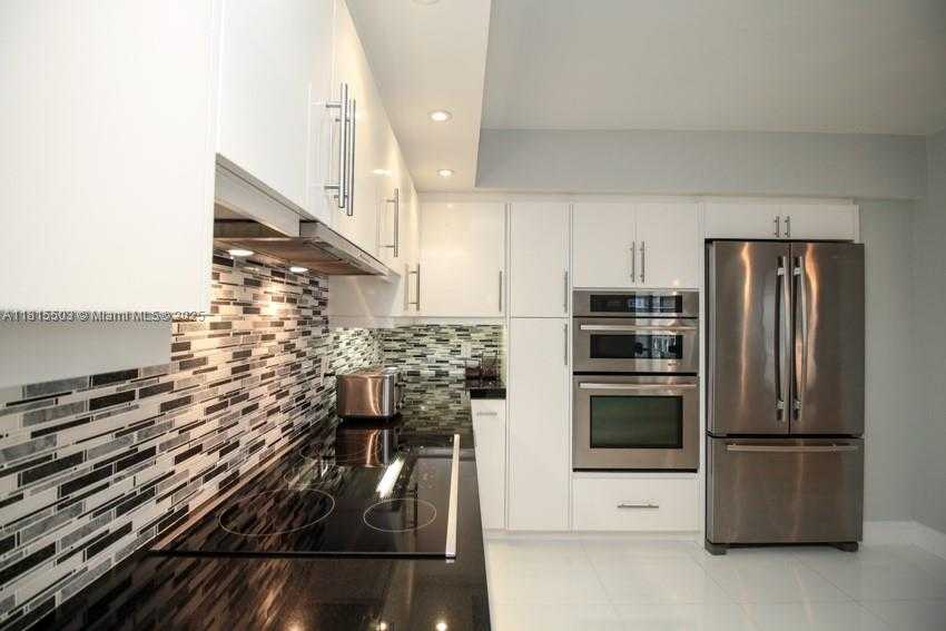 Small Image of 9801 COLLINS AVE #9W, Bal Harbour Number 5