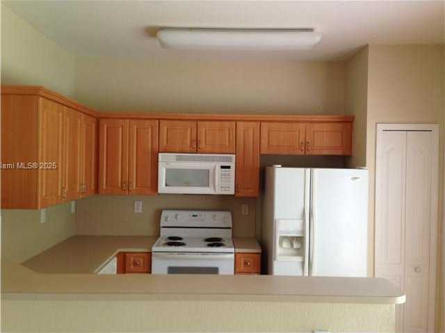 Small Image of 8830 WEST FLAGLER ST #9, Miami Number 2