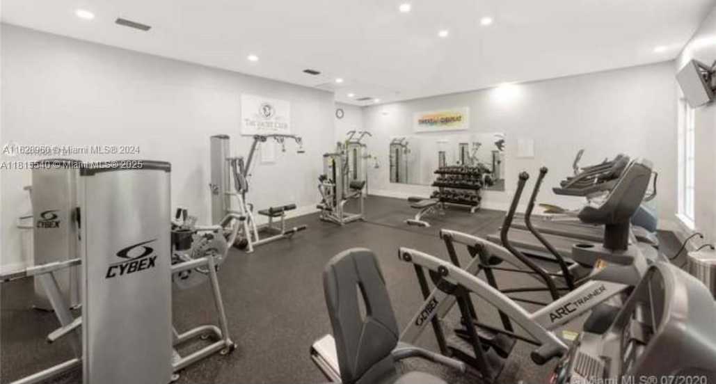 Small Image of 19601 EAST COUNTRY CLUB DRIVE #7-203, Aventura Number 28