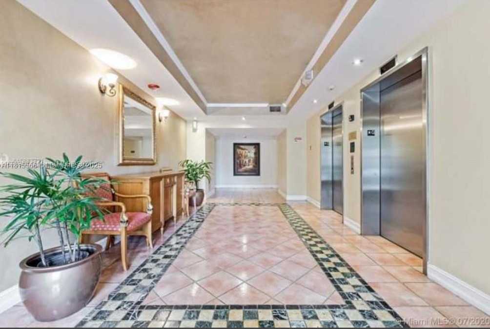 Small Image of 19801 EAST COUNTRY CLUB DRIVE #4-103, Aventura Number 34