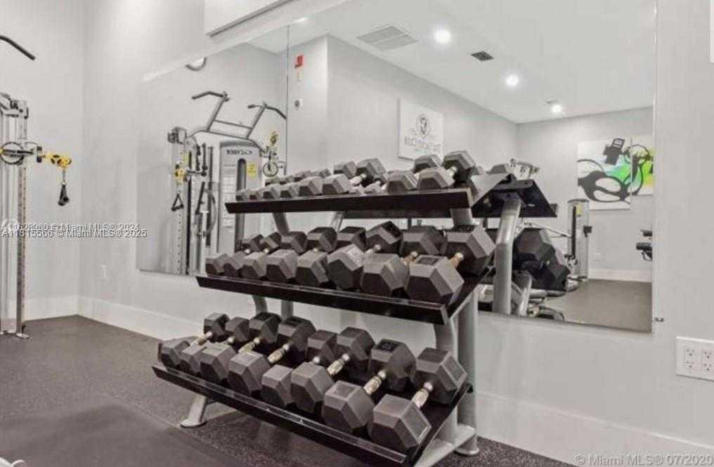 Small Image of 19801 EAST COUNTRY CLUB DRIVE #4-103, Aventura Number 38