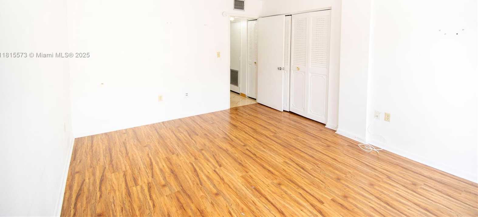Small Image of 130 SOUTH SHORE #2F, Miami Beach Number 12