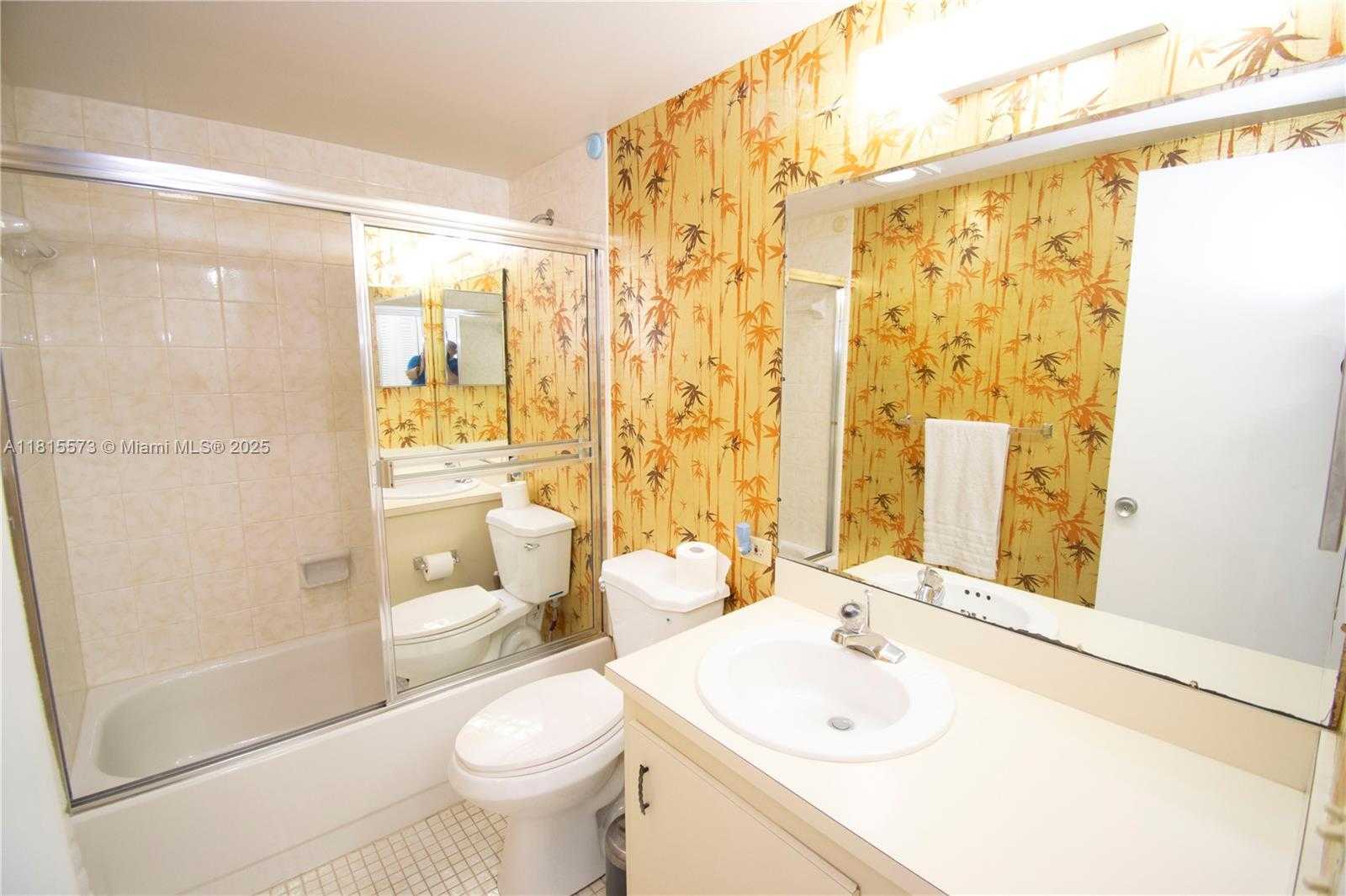 Small Image of 130 SOUTH SHORE #2F, Miami Beach Number 9