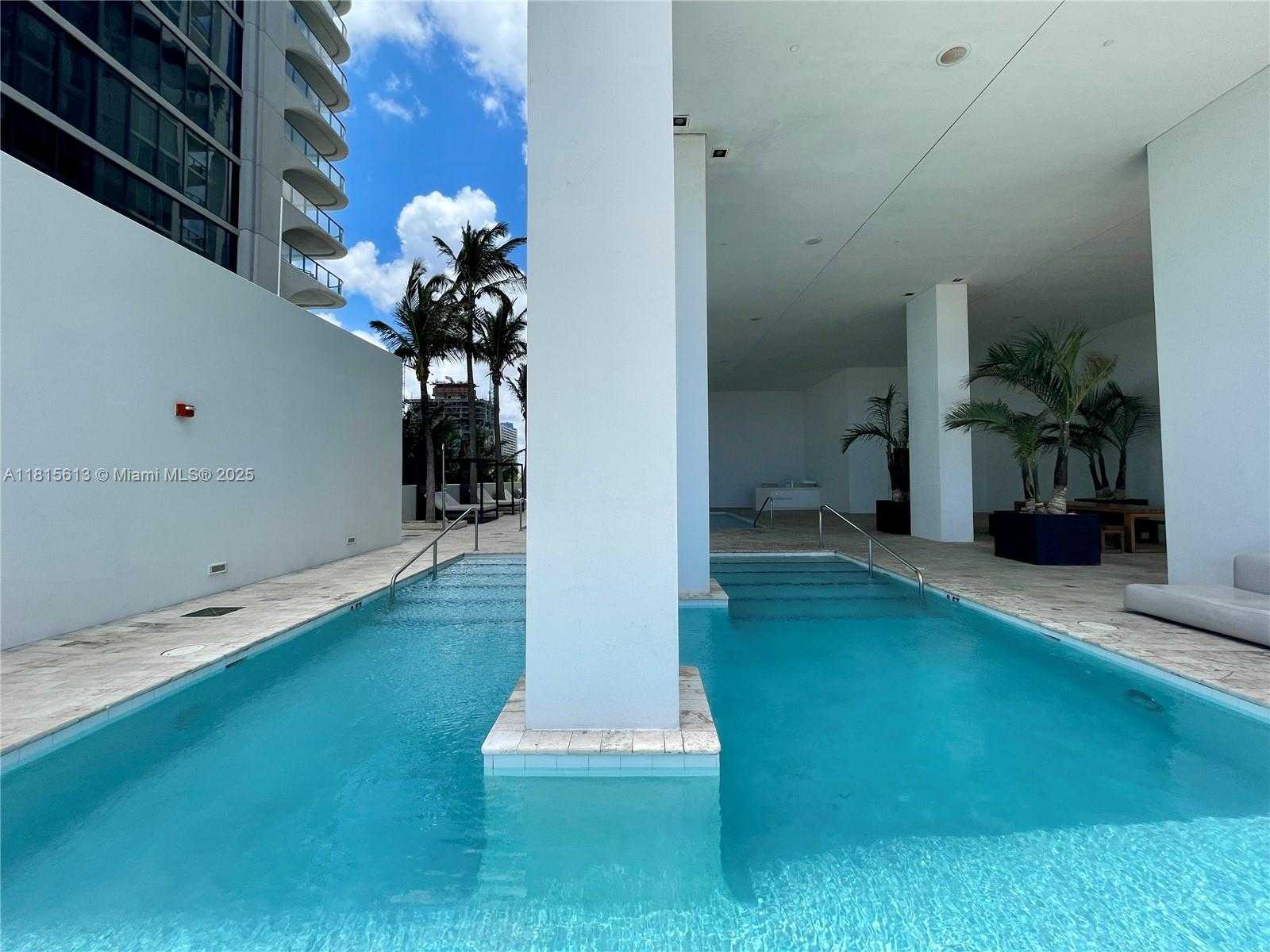 Small Image of 1040 BISCAYNE BLVD #1105, Miami Number 19