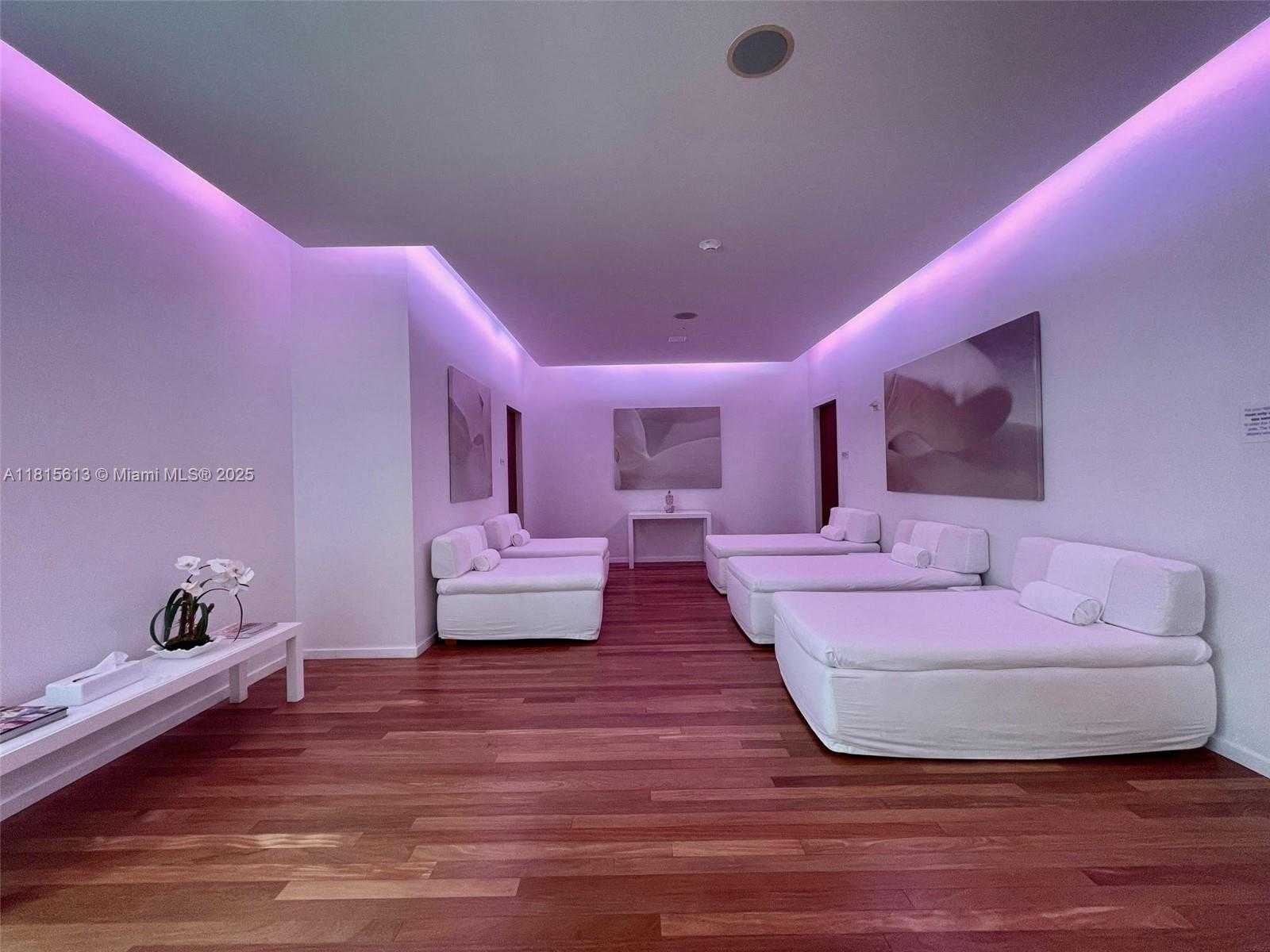 Small Image of 1040 BISCAYNE BLVD #1105, Miami Number 26