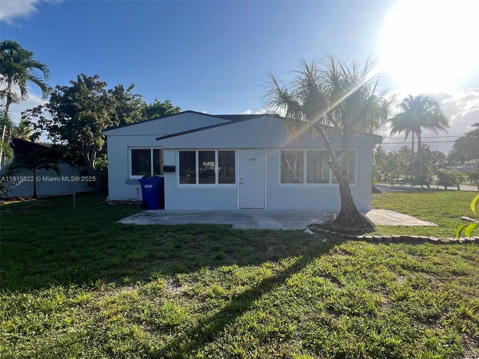 Small Image of 17690 NORTH EAST 19TH AVE, North Miami Beach Number 2